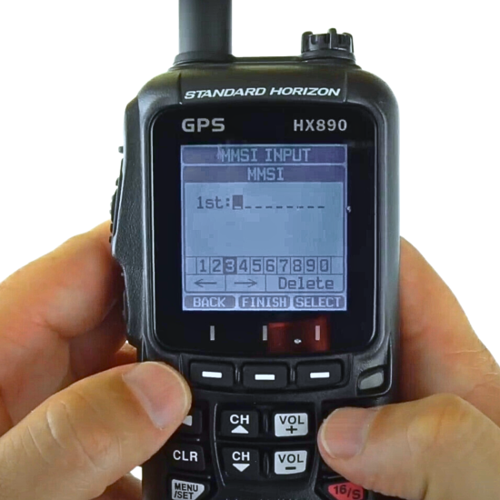 VHF Marine avec option MMSI, GPS et fonction ATIS pour eaux intérieures