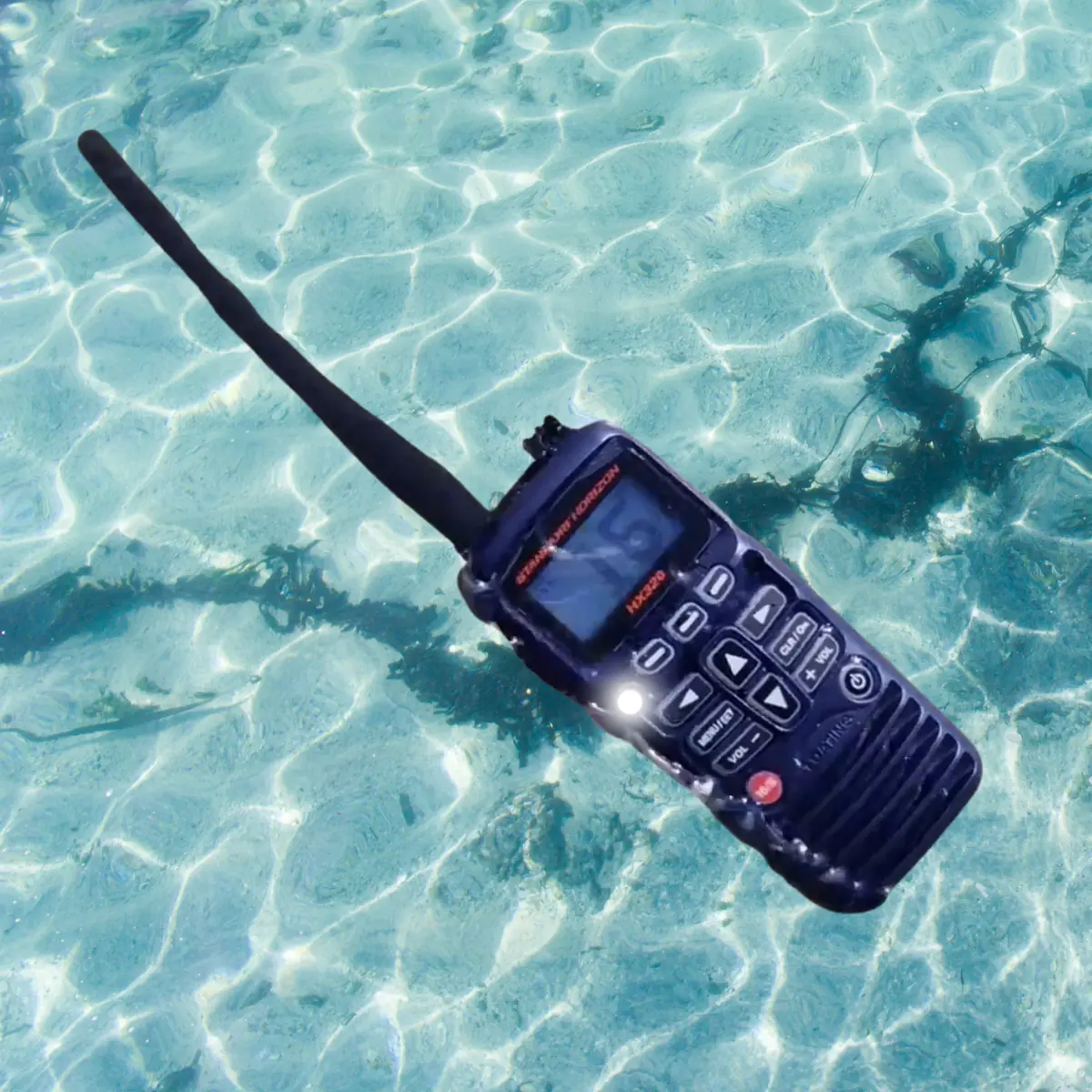 VHF Marine Flottante, surface de l'eau, HX320E STANDARD HORIZON